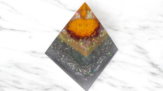 Vital Bloom Aventurine Crystal Orgone Pyramid Orange Helichrysum (432Hz Tuned) Reiki and Scalar Infused 7.5cm